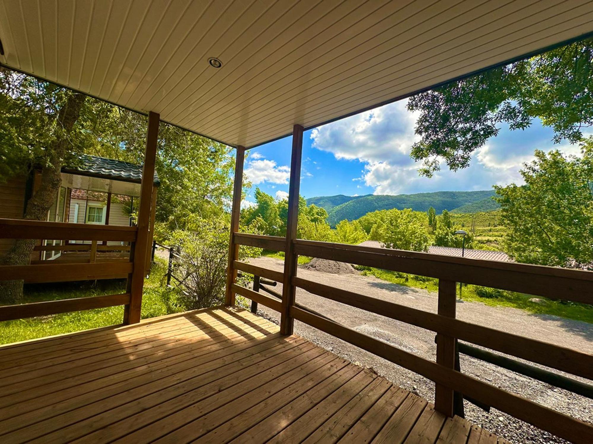 Bungalows Y Cabanas Solopuent Natur Castiello de Jaca Extérieur photo
