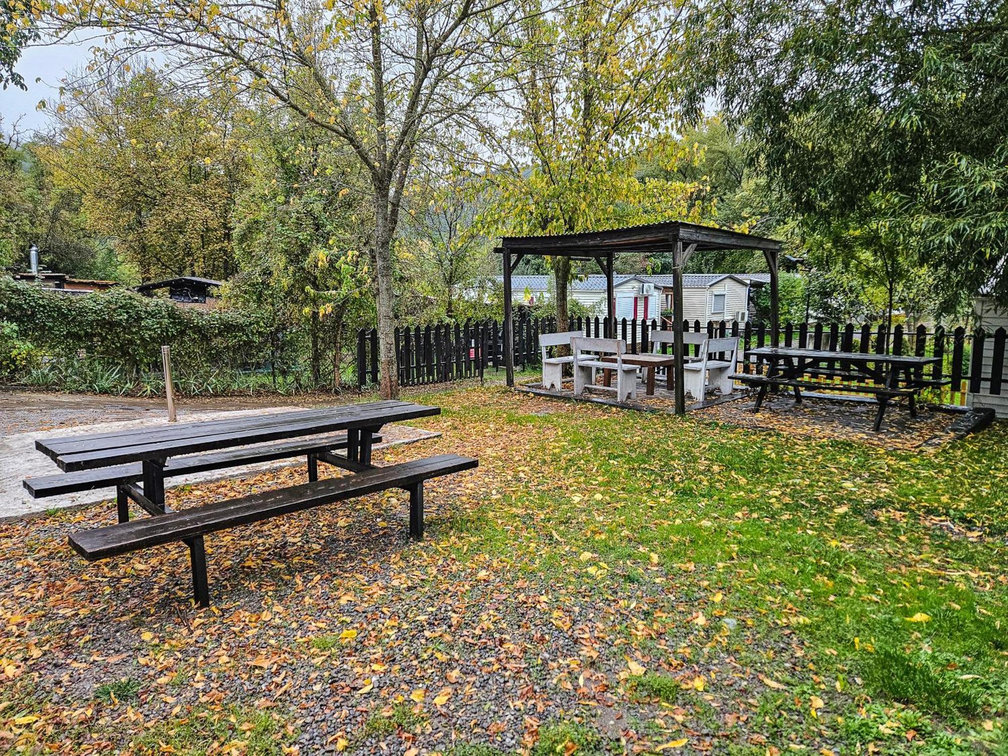 Bungalows Y Cabanas Solopuent Natur Castiello de Jaca Extérieur photo
